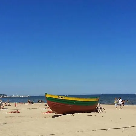 In Center Near The Beach! Apartment